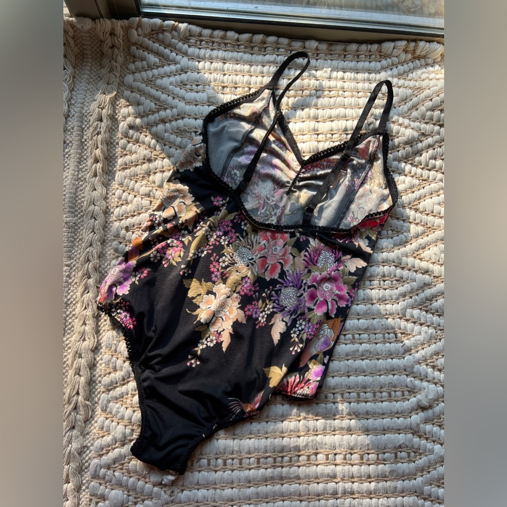 Spell & the Gypsy Blue Skies Black Floral Bodysuit EUC S - Picture 9 of 14